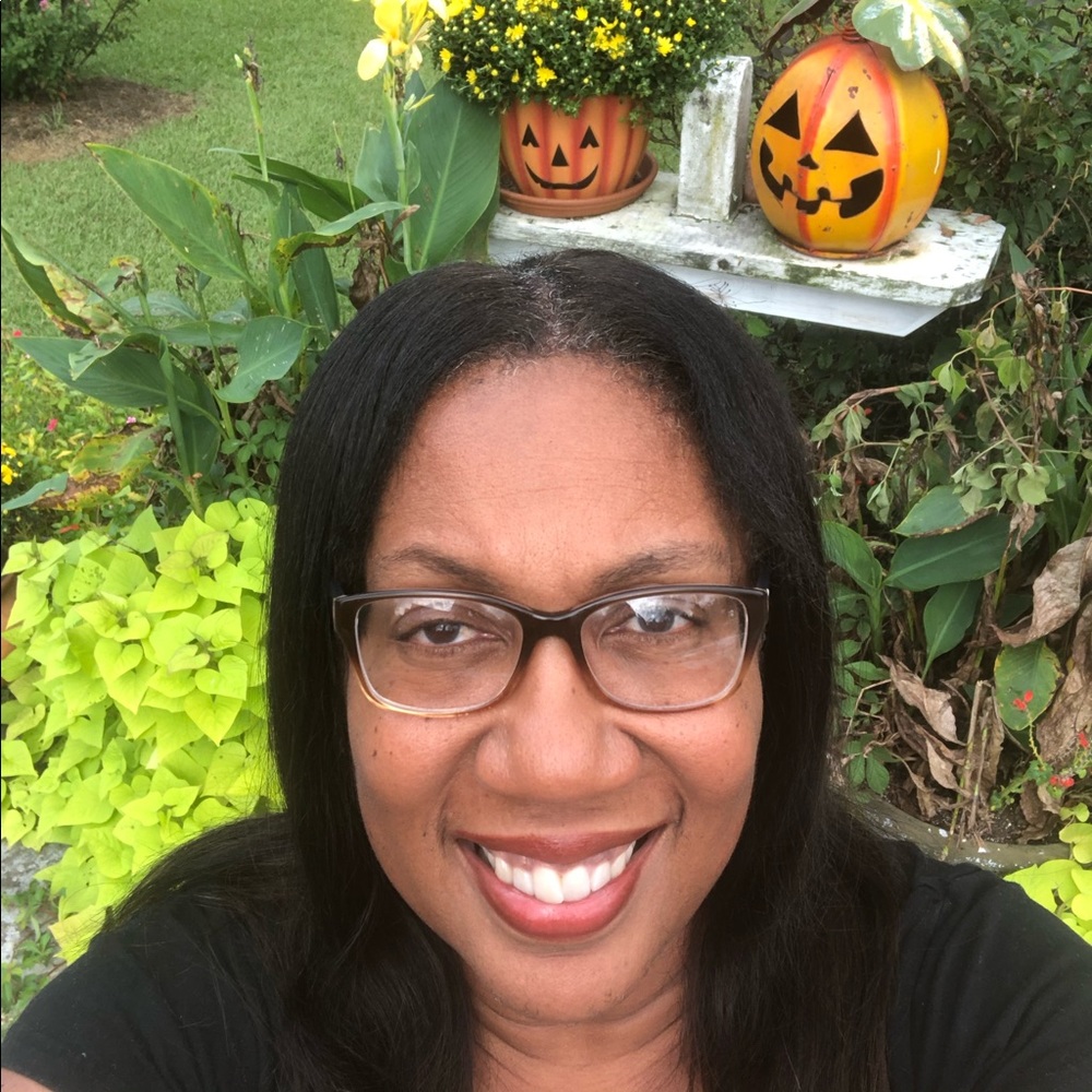 Meet your Posher, Gail!